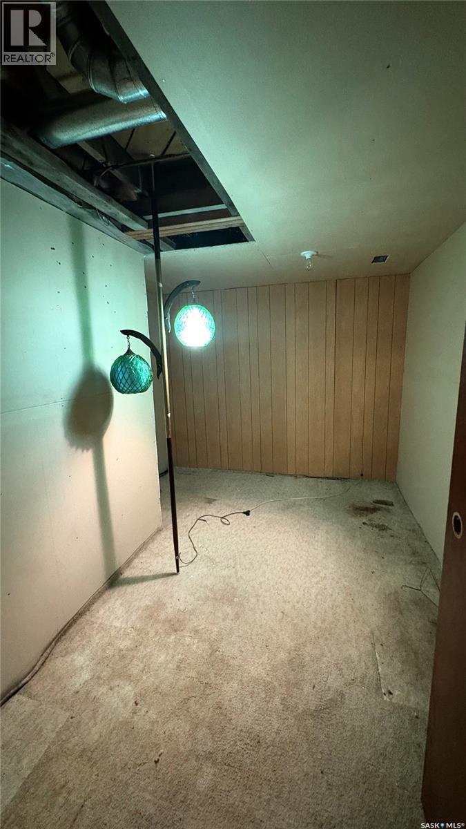 609 2nd Street S, Martensville, Saskatchewan  S0K 0A2 - Photo 17 - SK034034