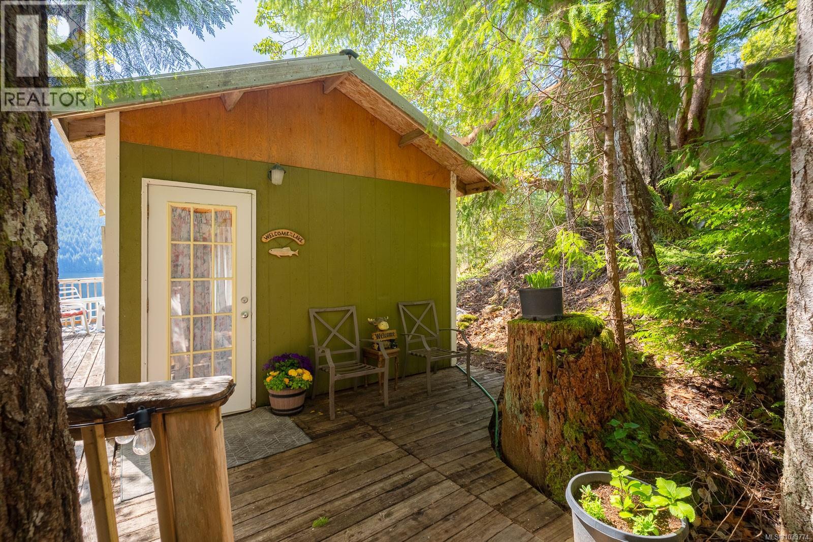 18600 Pacific Rim Hwy, Port Alberni, British Columbia  V9Y 8Z9 - Photo 20 - 1033774