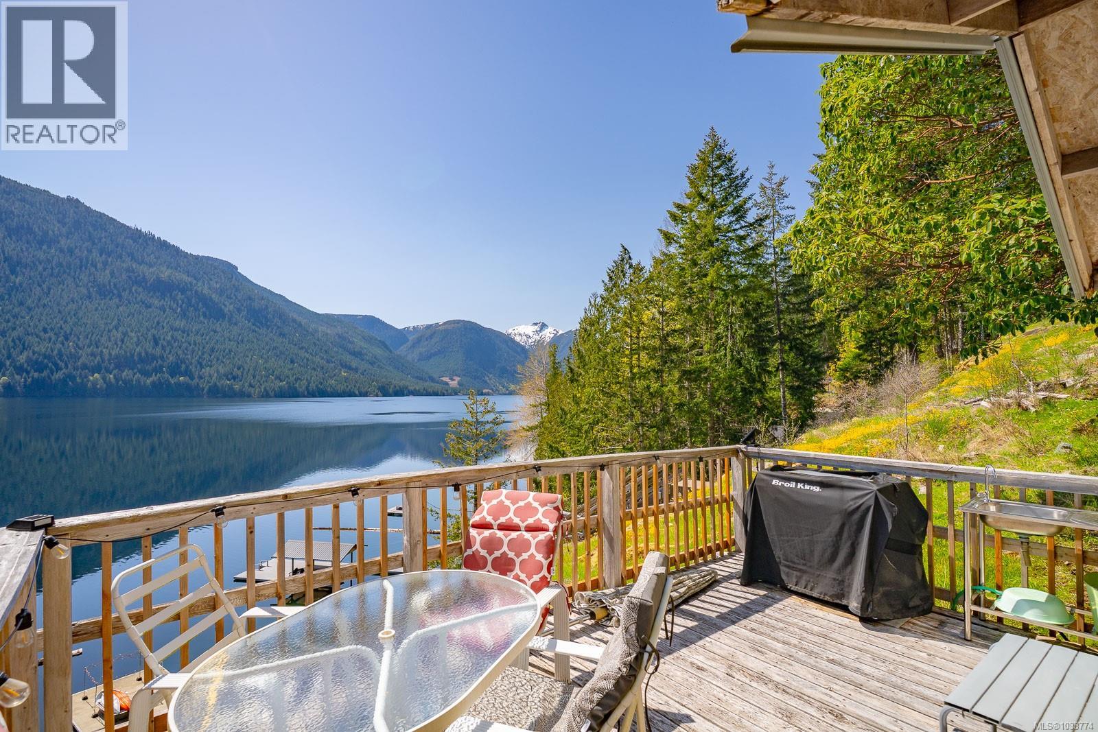 18600 Pacific Rim Hwy, Port Alberni, British Columbia  V9Y 8Z9 - Photo 21 - 1033774