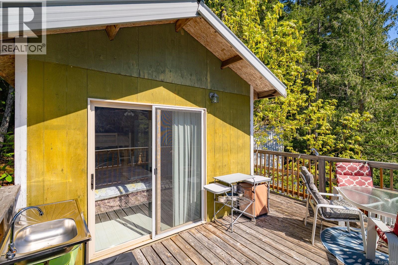 18600 Pacific Rim Hwy, Port Alberni, British Columbia  V9Y 8Z9 - Photo 23 - 1033774