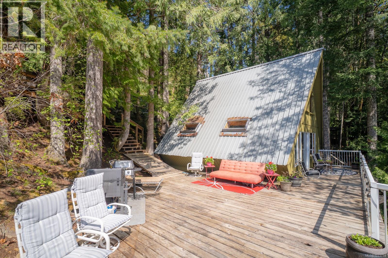 18600 Pacific Rim Hwy, Port Alberni, British Columbia  V9Y 8Z9 - Photo 34 - 1033774