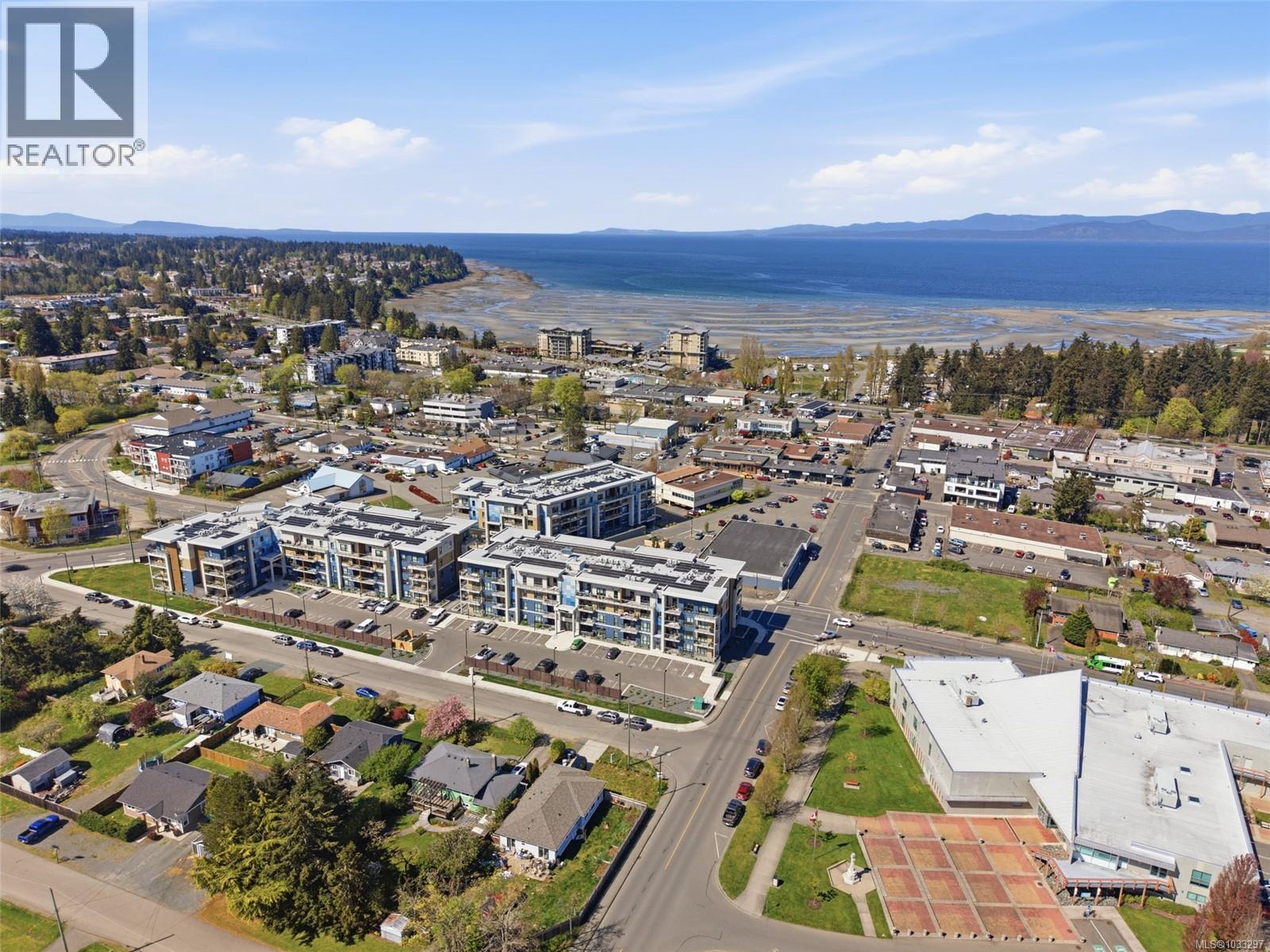 305 120 Jensen Ave W, Parksville, British Columbia