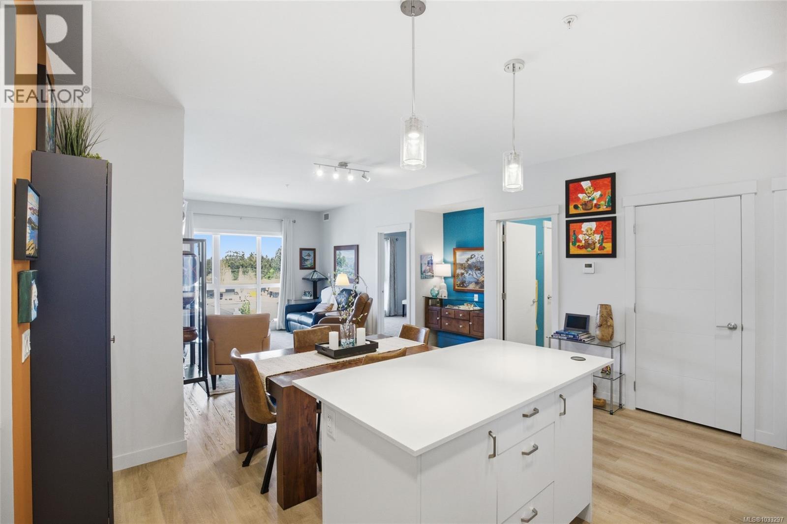 305 120 Jensen Ave W, Parksville, British Columbia  V9P 0H6 - Photo 13 - 1033297