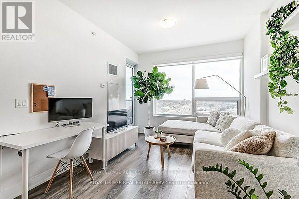 901 - 297 Oak Walk Drive, Oakville, Ontario  L6H 6Z3 - Photo 11 - W13054526