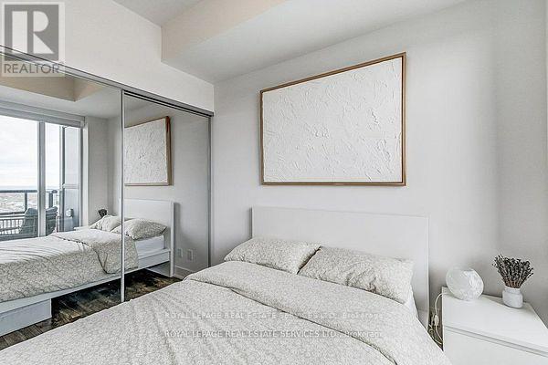 901 - 297 Oak Walk Drive, Oakville, Ontario  L6H 6Z3 - Photo 15 - W13054526