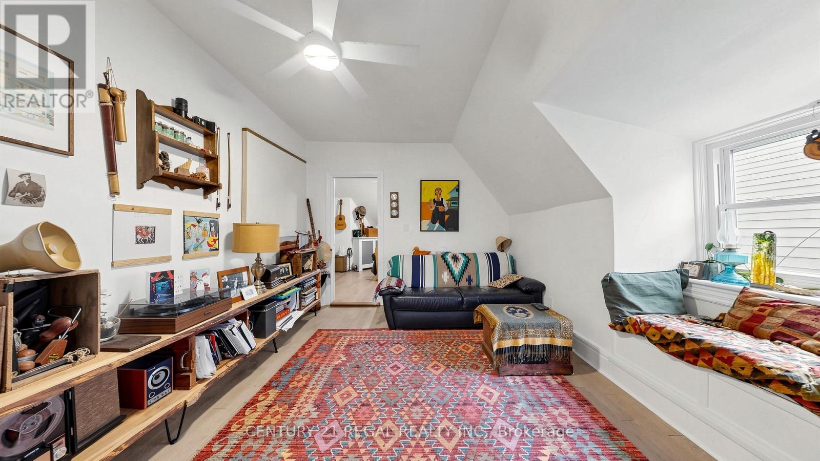 26 Macdonell Avenue, Toronto, Ontario  M6R 2A2 - Photo 20 - W13054552