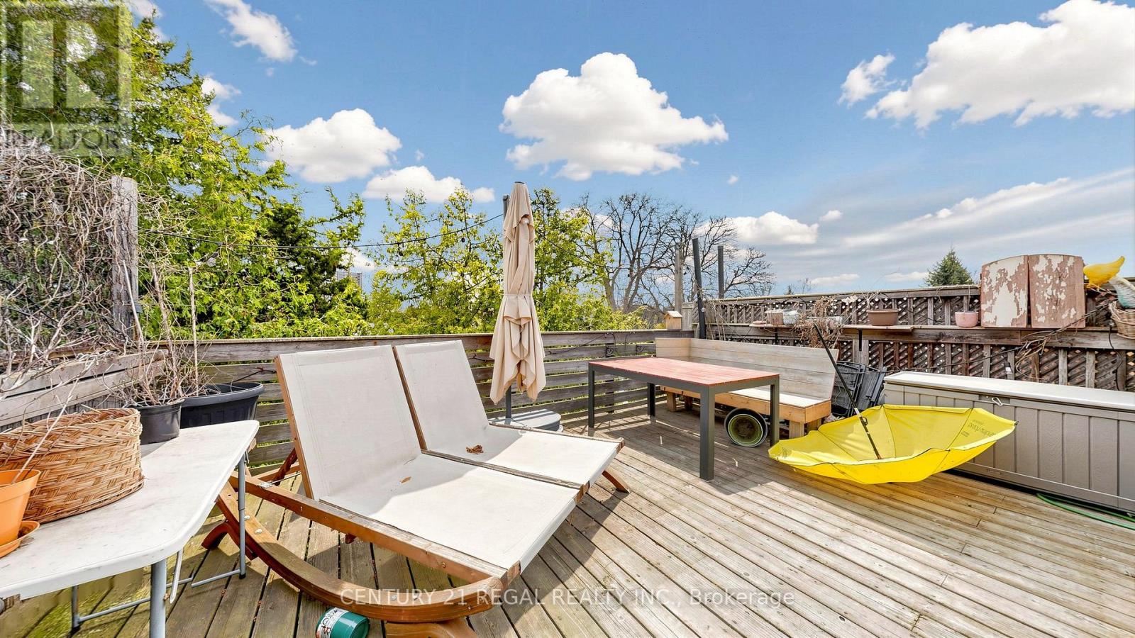 26 Macdonell Avenue, Toronto, Ontario  M6R 2A2 - Photo 30 - W13054552