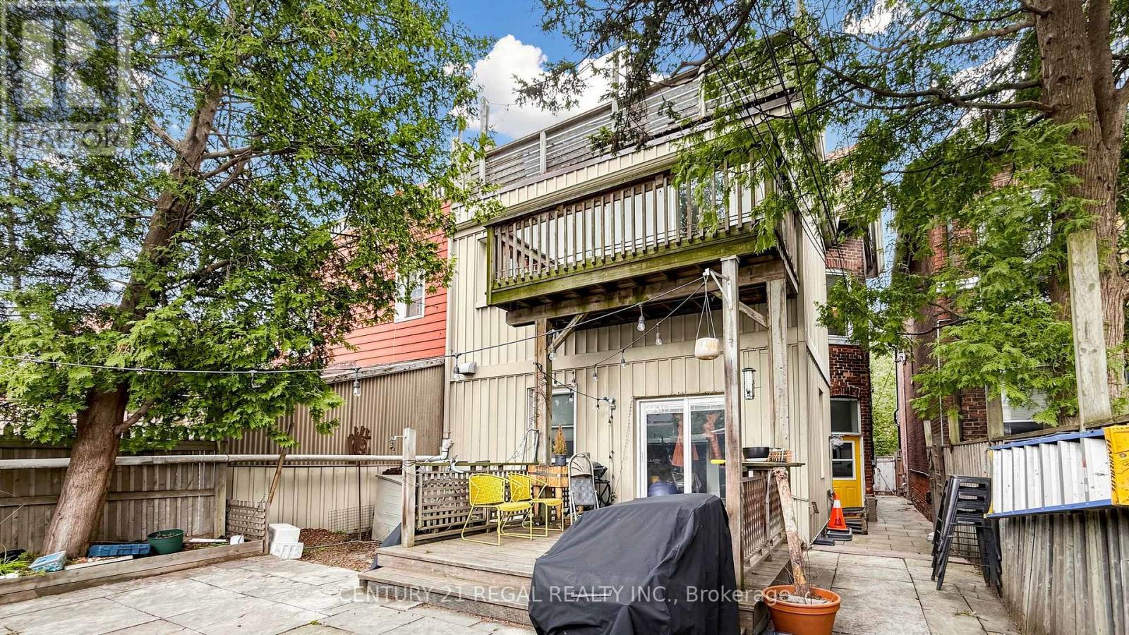 26 Macdonell Avenue, Toronto, Ontario  M6R 2A2 - Photo 31 - W13054552
