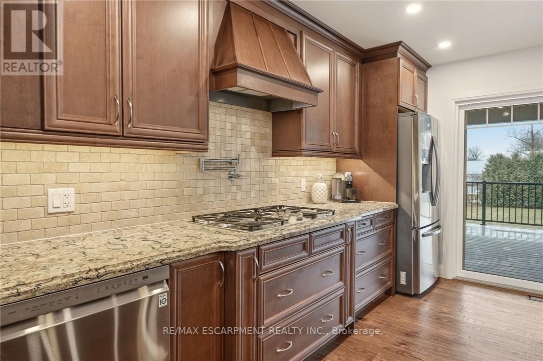 1354 No 1 Side Road N, Burlington, Ontario  L7P 0R9 - Photo 12 - W13054560