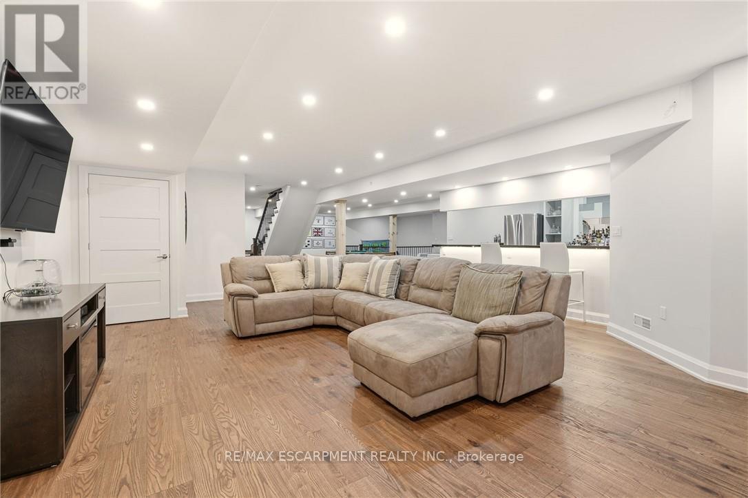 1354 No 1 Side Road N, Burlington, Ontario  L7P 0R9 - Photo 42 - W13054560