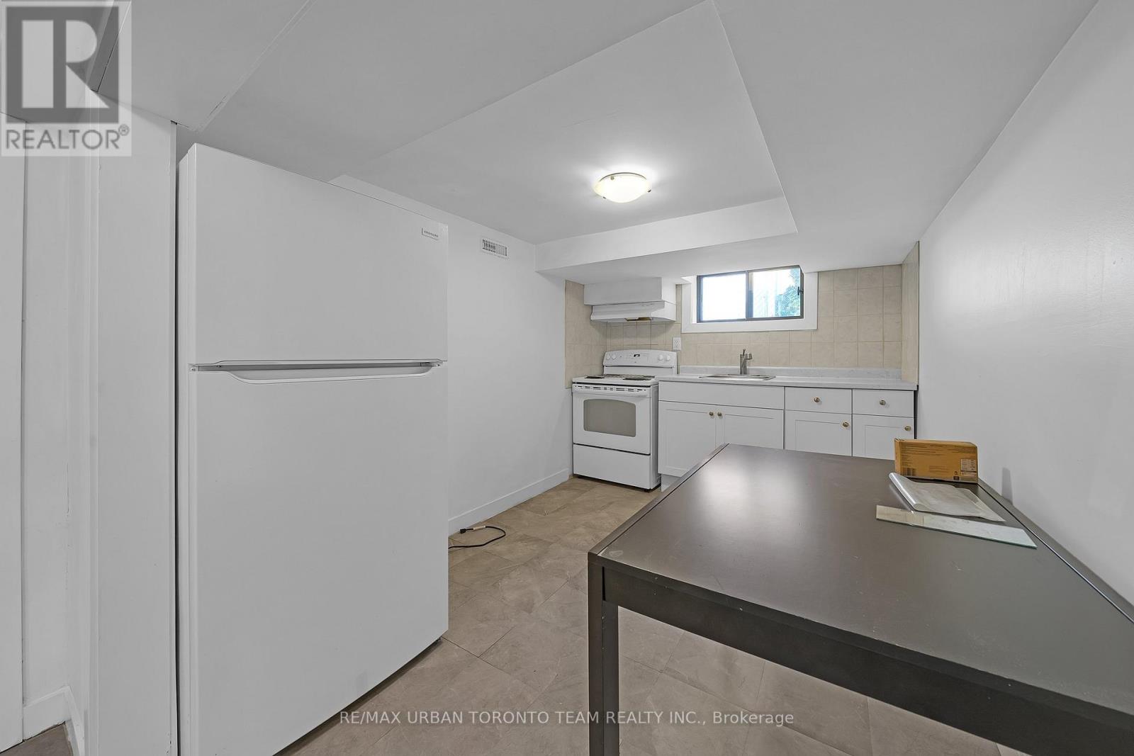 Lower#2 - 57 Westdale Drive, Toronto, Ontario  M3K 1A7 - Photo 4 - W13054576