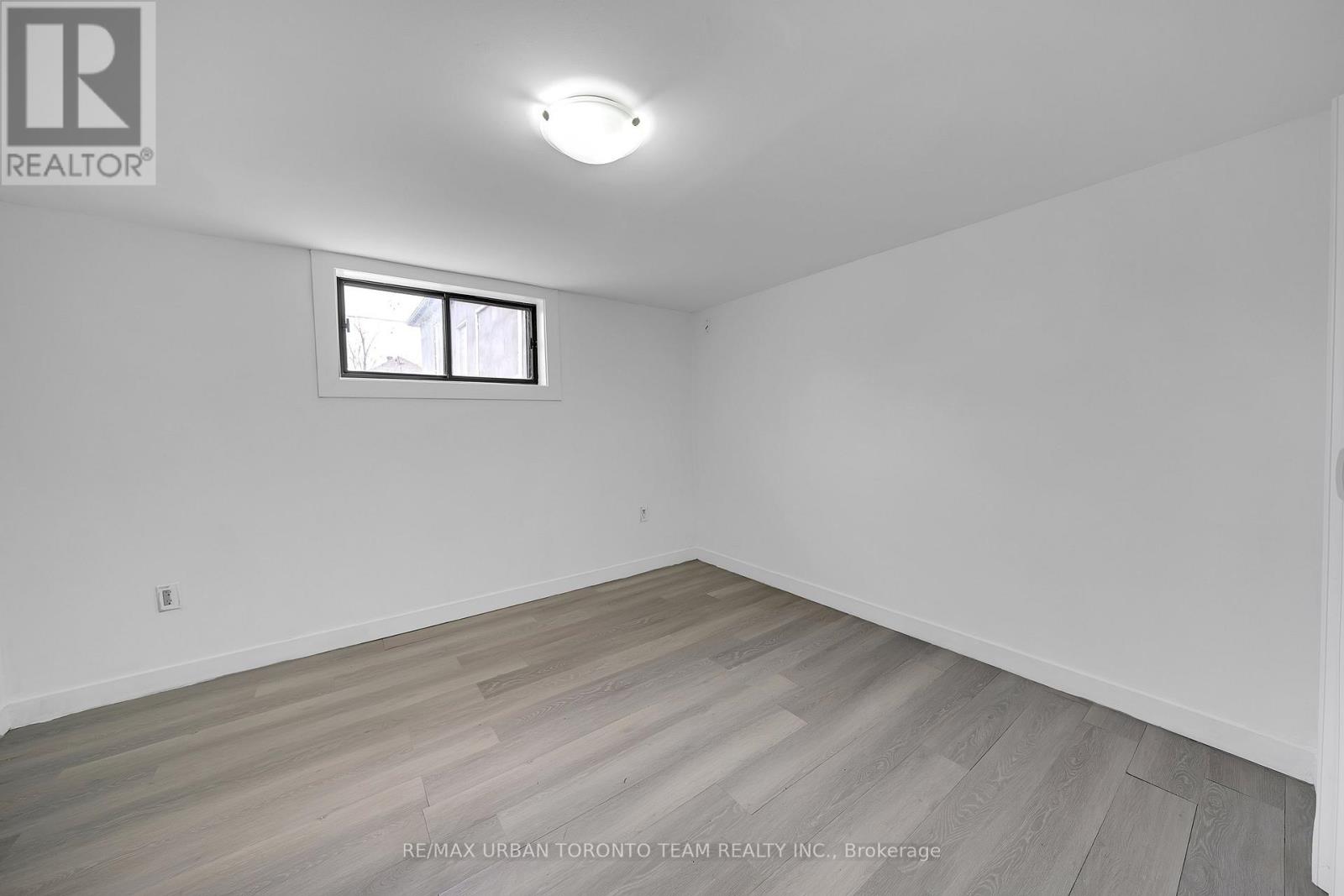 Lower#2 - 57 Westdale Drive, Toronto, Ontario  M3K 1A7 - Photo 8 - W13054576