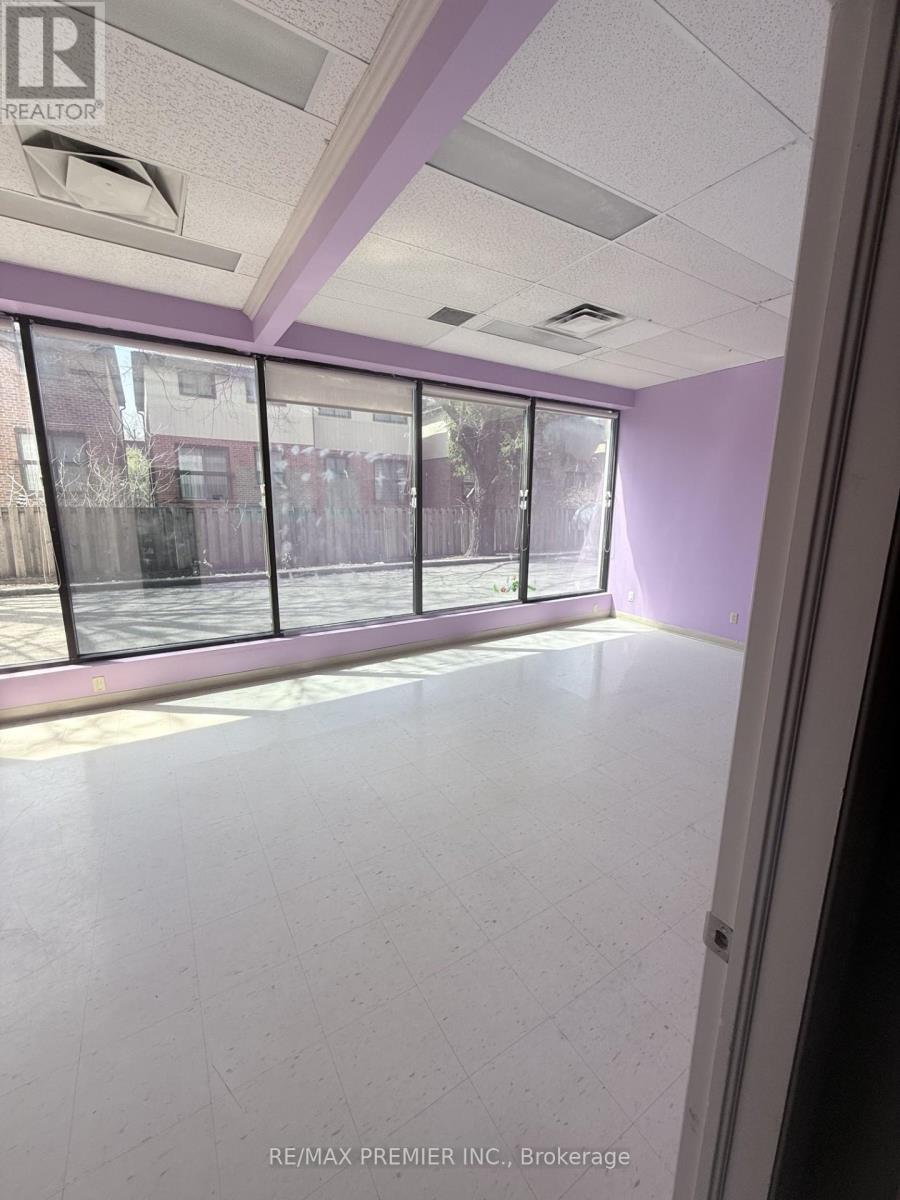 104 - 222 Dixon Road, Toronto, Ontario  M9P 3S5 - Photo 3 - W13054594