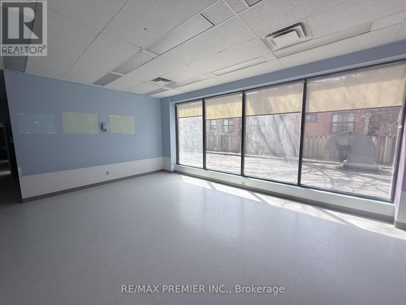 104 - 222 Dixon Road, Toronto, Ontario  M9P 3S5 - Photo 4 - W13054594