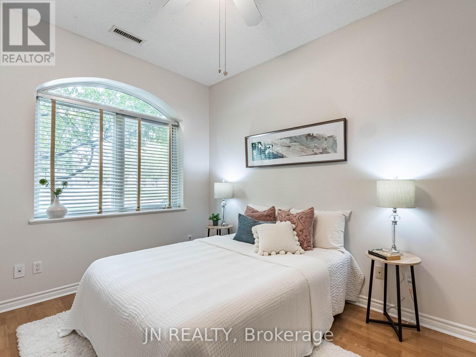 109 - 10 Dayspring Circle, Brampton, Ontario  L6P 1B9 - Photo 33 - W13054598