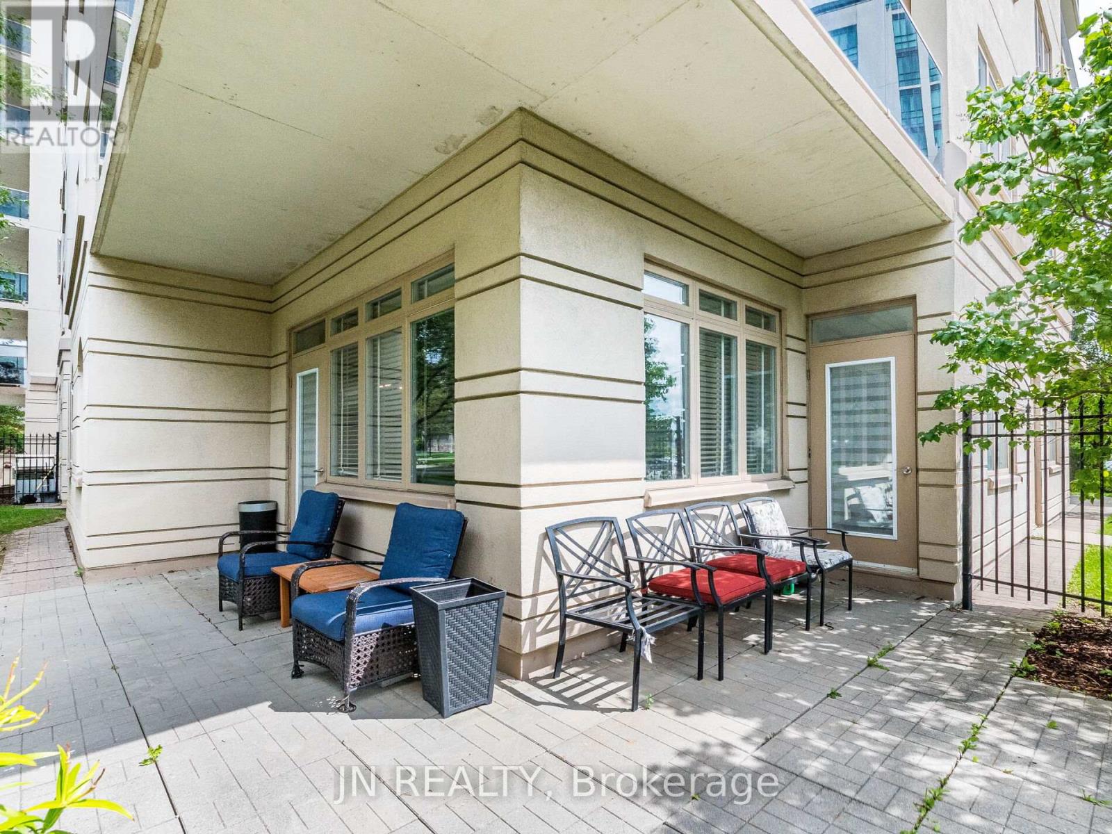 109 - 10 Dayspring Circle, Brampton, Ontario  L6P 1B9 - Photo 37 - W13054598