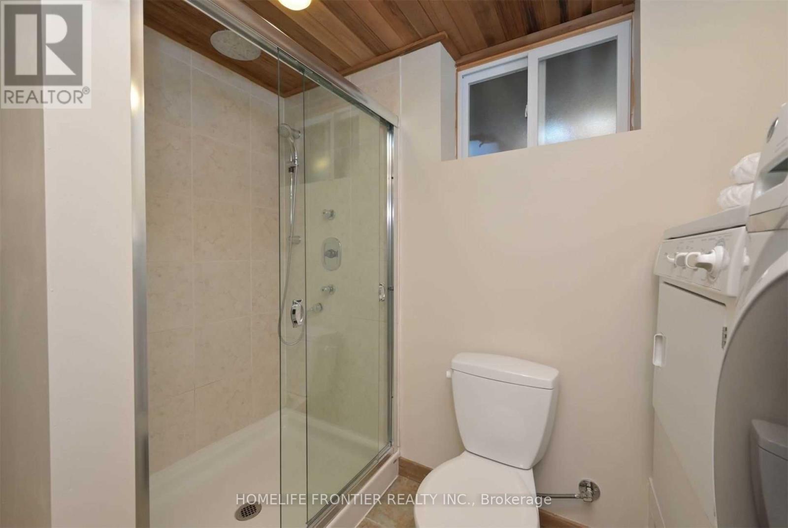 9 Avonmore Street, Brampton, Ontario  L6W 2S5 - Photo 16 - W13054602