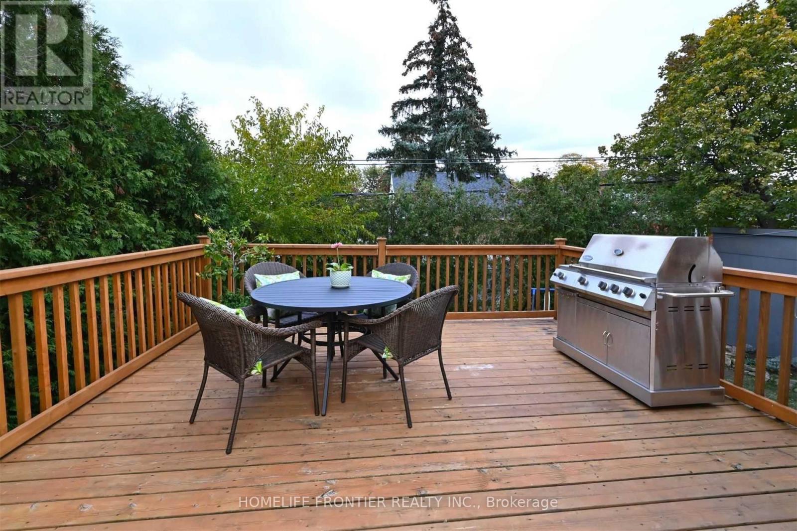 9 Avonmore Street, Brampton, Ontario  L6W 2S5 - Photo 19 - W13054602