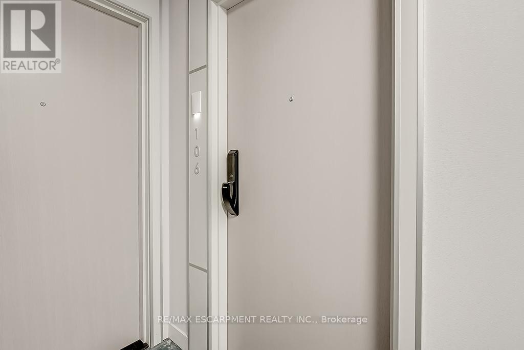 A106 - 3210 Dakota Common, Burlington, Ontario  L7M 2A8 - Photo 5 - W13054608