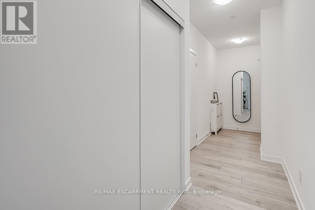 A106 - 3210 Dakota Common, Burlington, Ontario  L7M 2A8 - Photo 7 - W13054608