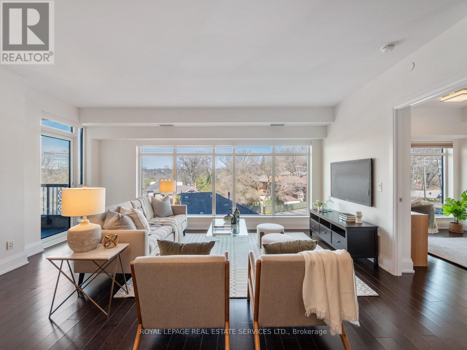 225 - 1 Old Mill Drive, Toronto, Ontario  M6S 0A1 - Photo 11 - W13054642