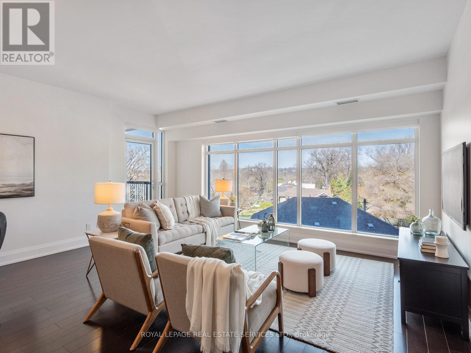 225 - 1 Old Mill Drive, Toronto, Ontario  M6S 0A1 - Photo 14 - W13054642