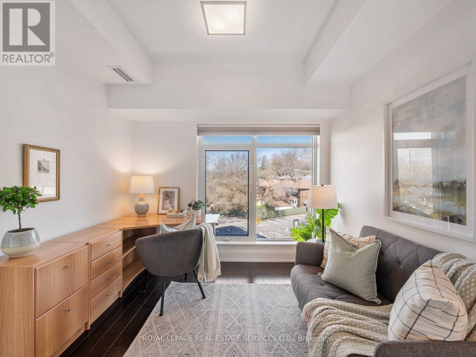 225 - 1 Old Mill Drive, Toronto, Ontario  M6S 0A1 - Photo 29 - W13054642