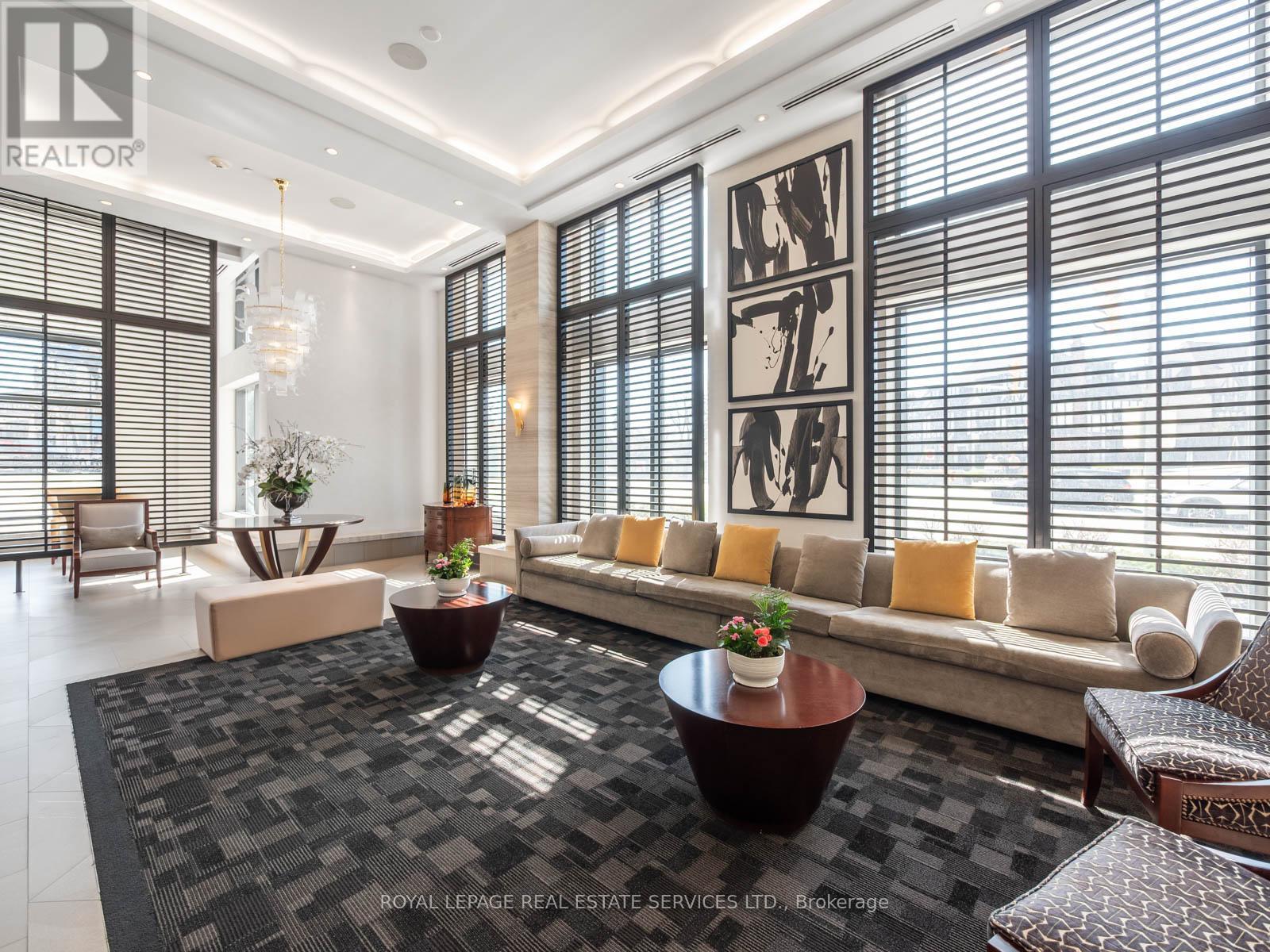 225 - 1 Old Mill Drive, Toronto, Ontario  M6S 0A1 - Photo 6 - W13054642