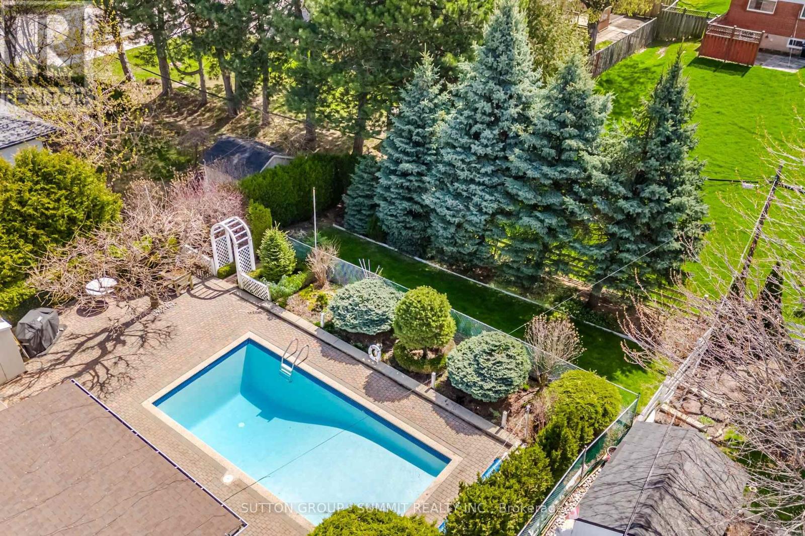 3 Donata Drive, Mississauga, Ontario  L5M 1T2 - Photo 35 - W13054670