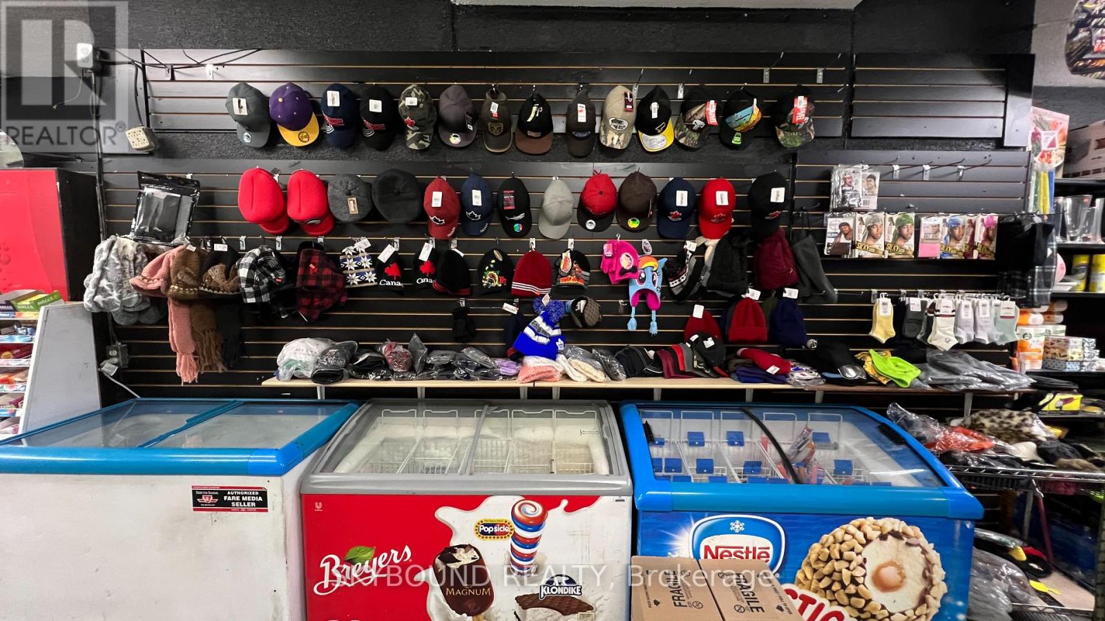 Unit 11 - 2111 Jane Street, Toronto, Ontario  M3M 1A2 - Photo 4 - W13054734