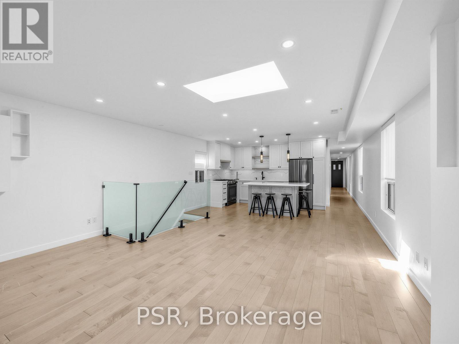 2 - 54a Galley Avenue, Toronto, Ontario  M6R 1H1 - Photo 11 - W13054736