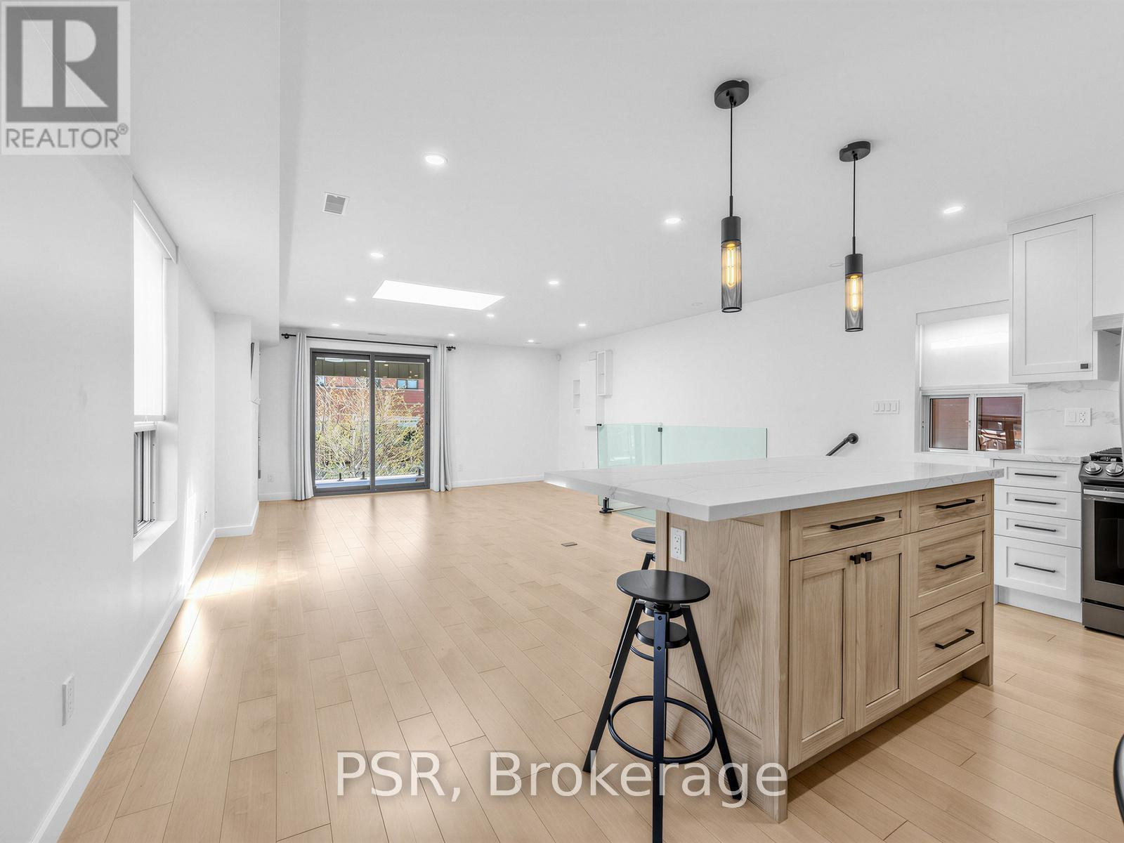 2 - 54a Galley Avenue, Toronto, Ontario  M6R 1H1 - Photo 24 - W13054736