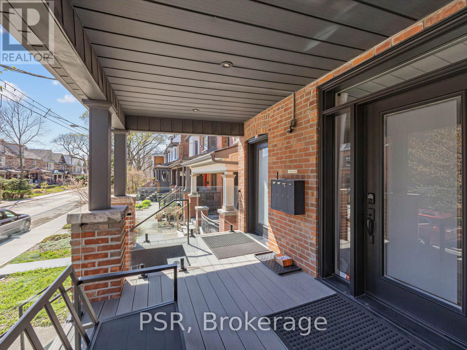 2 - 54a Galley Avenue, Toronto, Ontario  M6R 1H1 - Photo 4 - W13054736