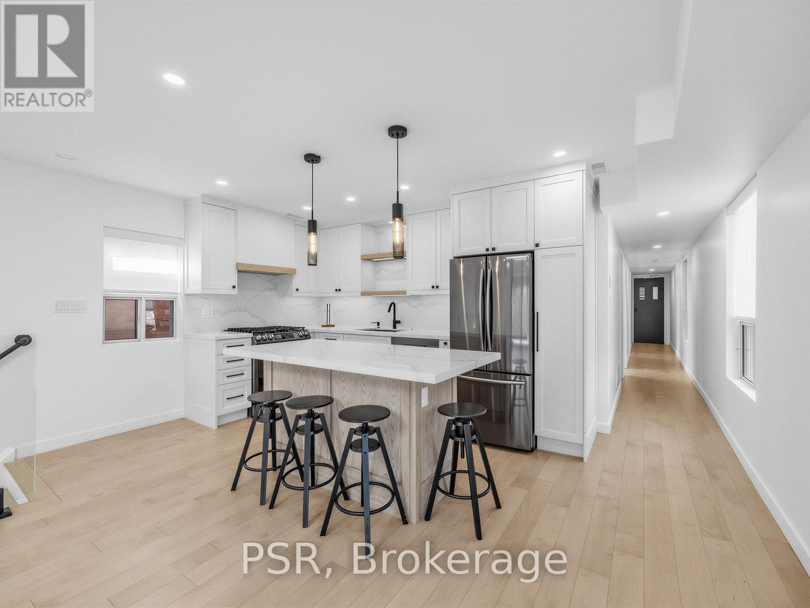 2 - 54a Galley Avenue, Toronto, Ontario  M6R 1H1 - Photo 5 - W13054736