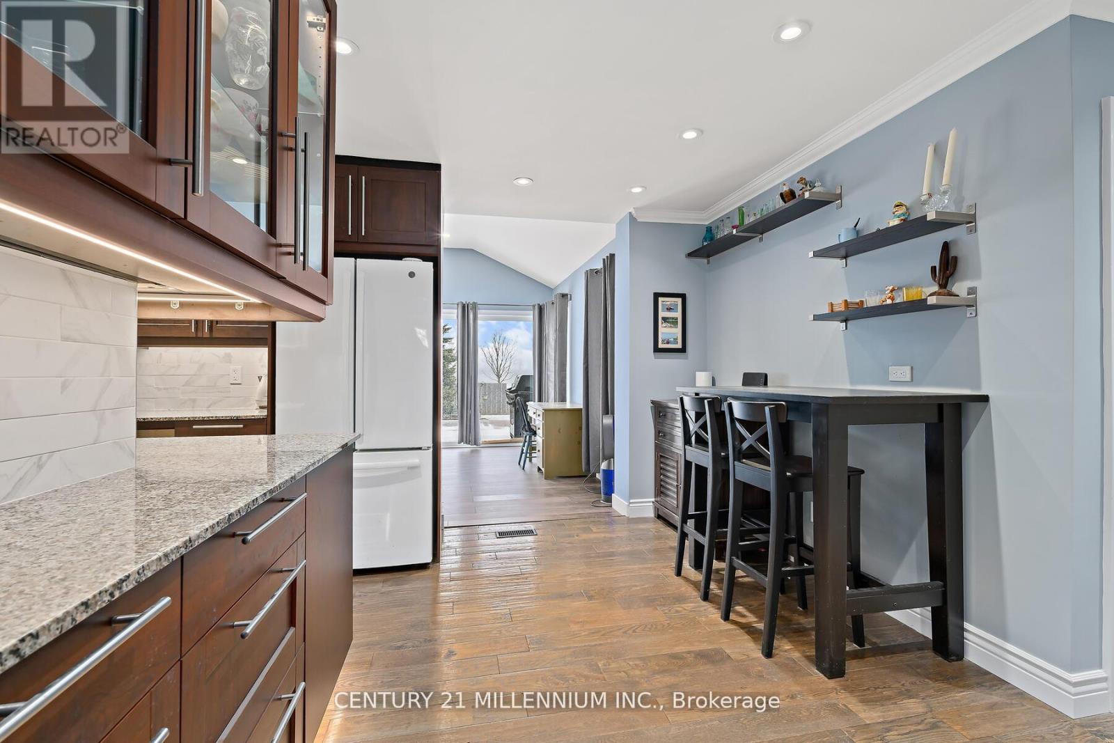 10875 Fifth Line, Halton Hills, Ontario  L7G 4S6 - Photo 12 - W13054772