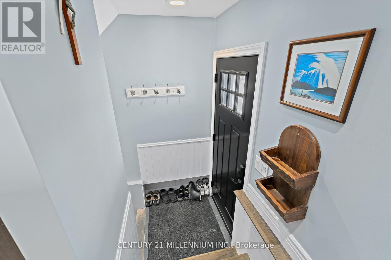 10875 Fifth Line, Halton Hills, Ontario  L7G 4S6 - Photo 21 - W13054772