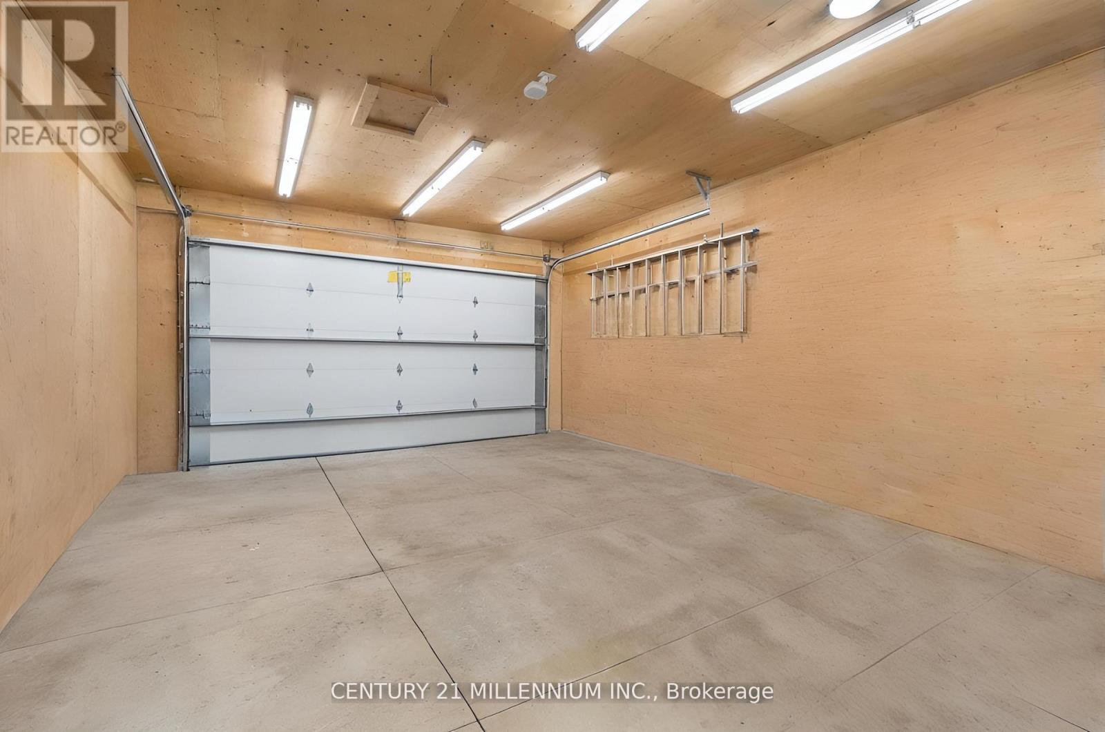 10875 Fifth Line, Halton Hills, Ontario  L7G 4S6 - Photo 28 - W13054772