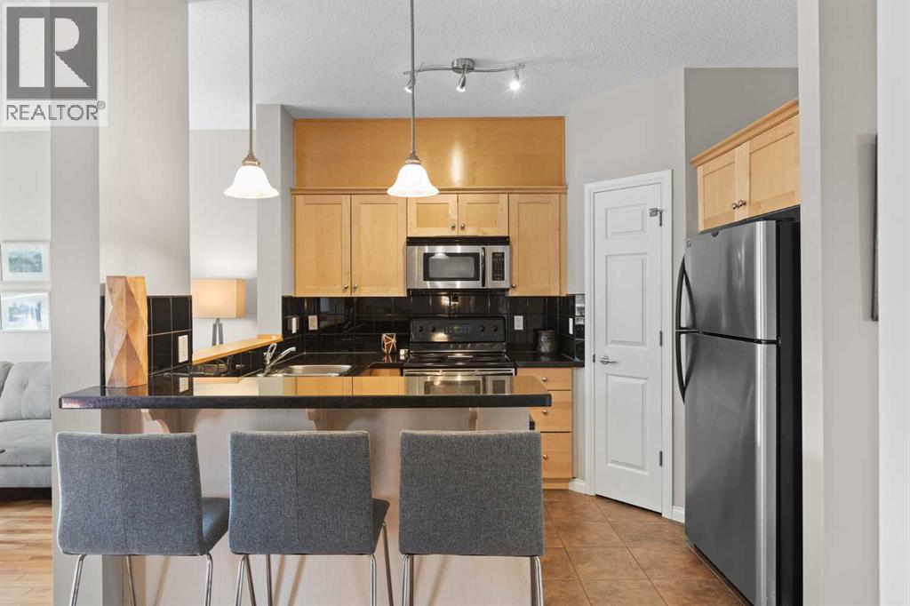 113, 80 Dyrgas Gate, Canmore, Alberta  T1W 3M8 - Photo 10 - A2301470