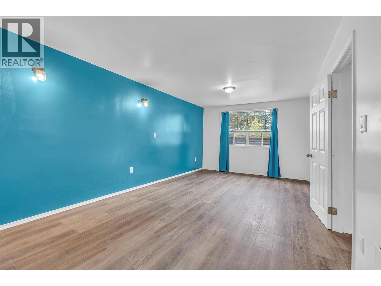 1498 Main Street, Olalla, British Columbia  V0X 1N6 - Photo 38 - 10384061