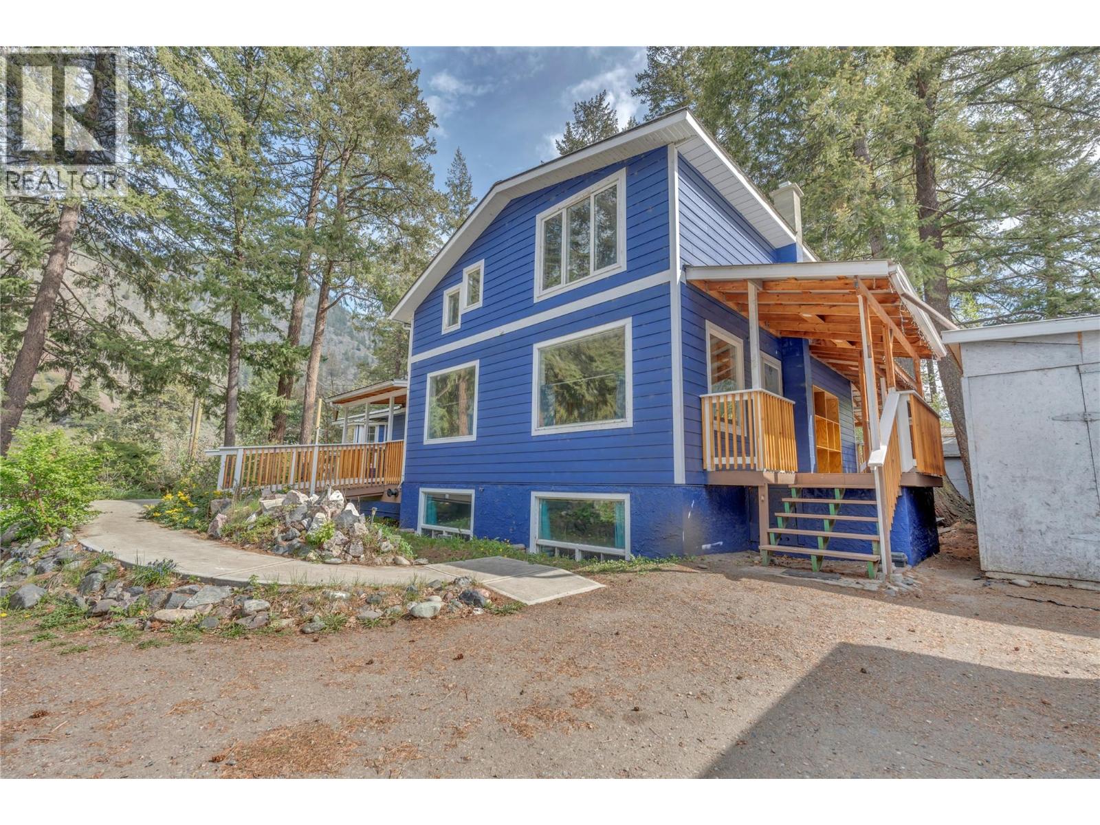 1498 Main Street, Olalla, British Columbia  V0X 1N6 - Photo 48 - 10384061