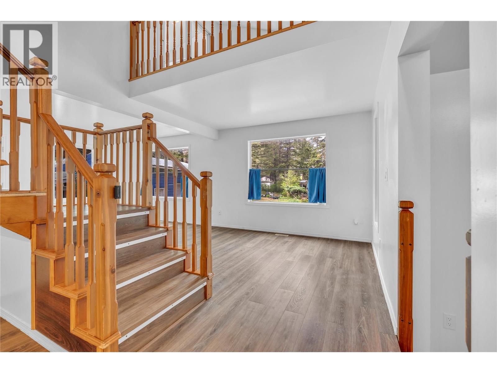 1498 Main Street, Olalla, British Columbia  V0X 1N6 - Photo 11 - 10384061