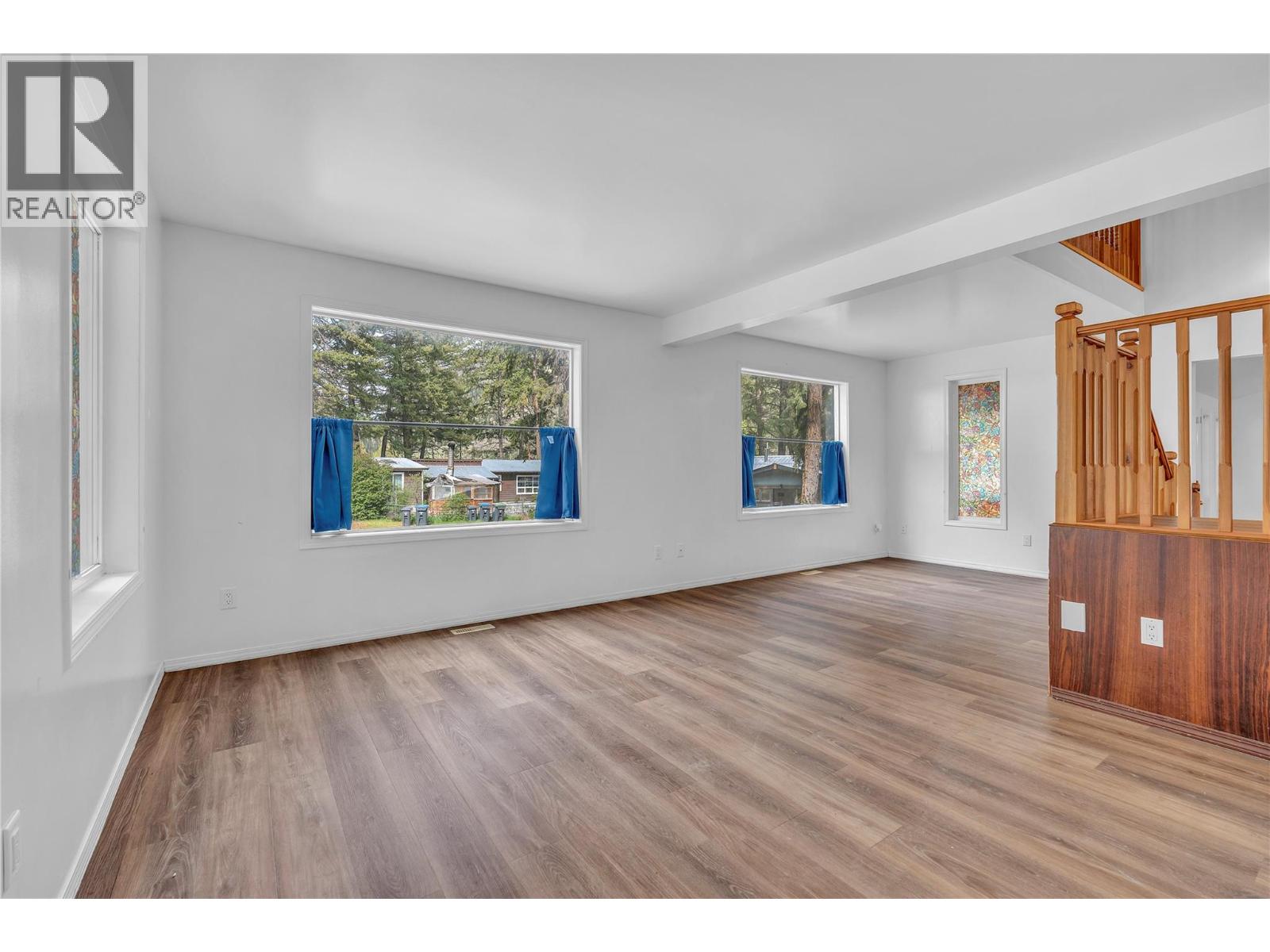 1498 Main Street, Olalla, British Columbia  V0X 1N6 - Photo 13 - 10384061