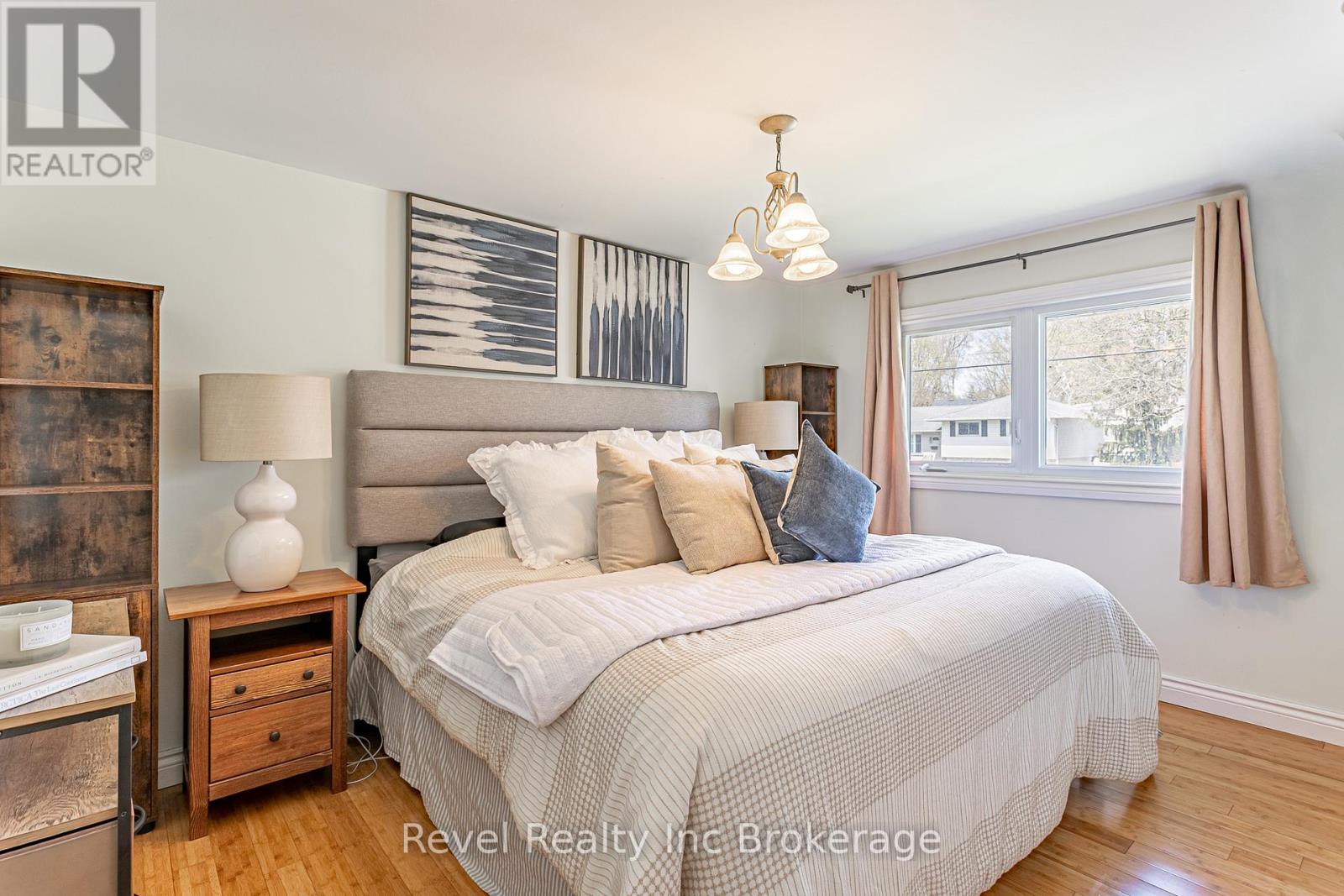 828 Warwick Street, Woodstock, Ontario  N4S 4R4 - Photo 15 - X12761000