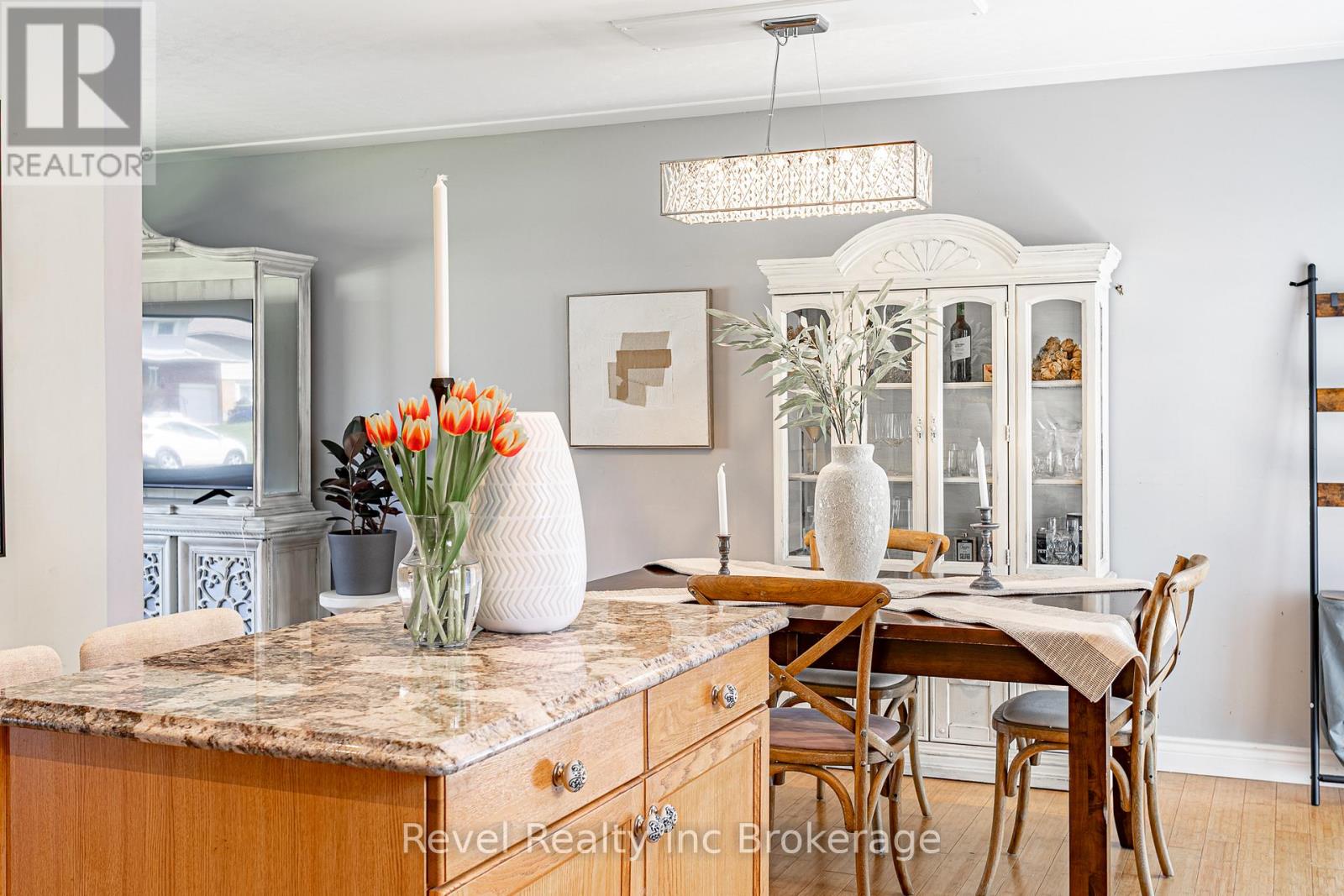 828 Warwick Street, Woodstock, Ontario  N4S 4R4 - Photo 14 - X12761000