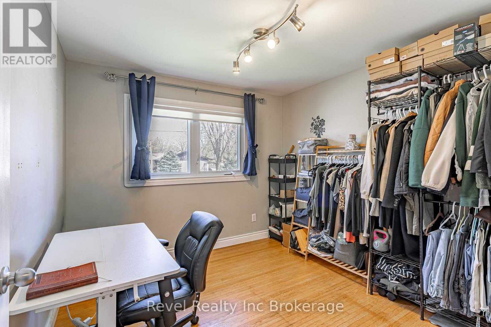 828 Warwick Street, Woodstock, Ontario  N4S 4R4 - Photo 19 - X12761000