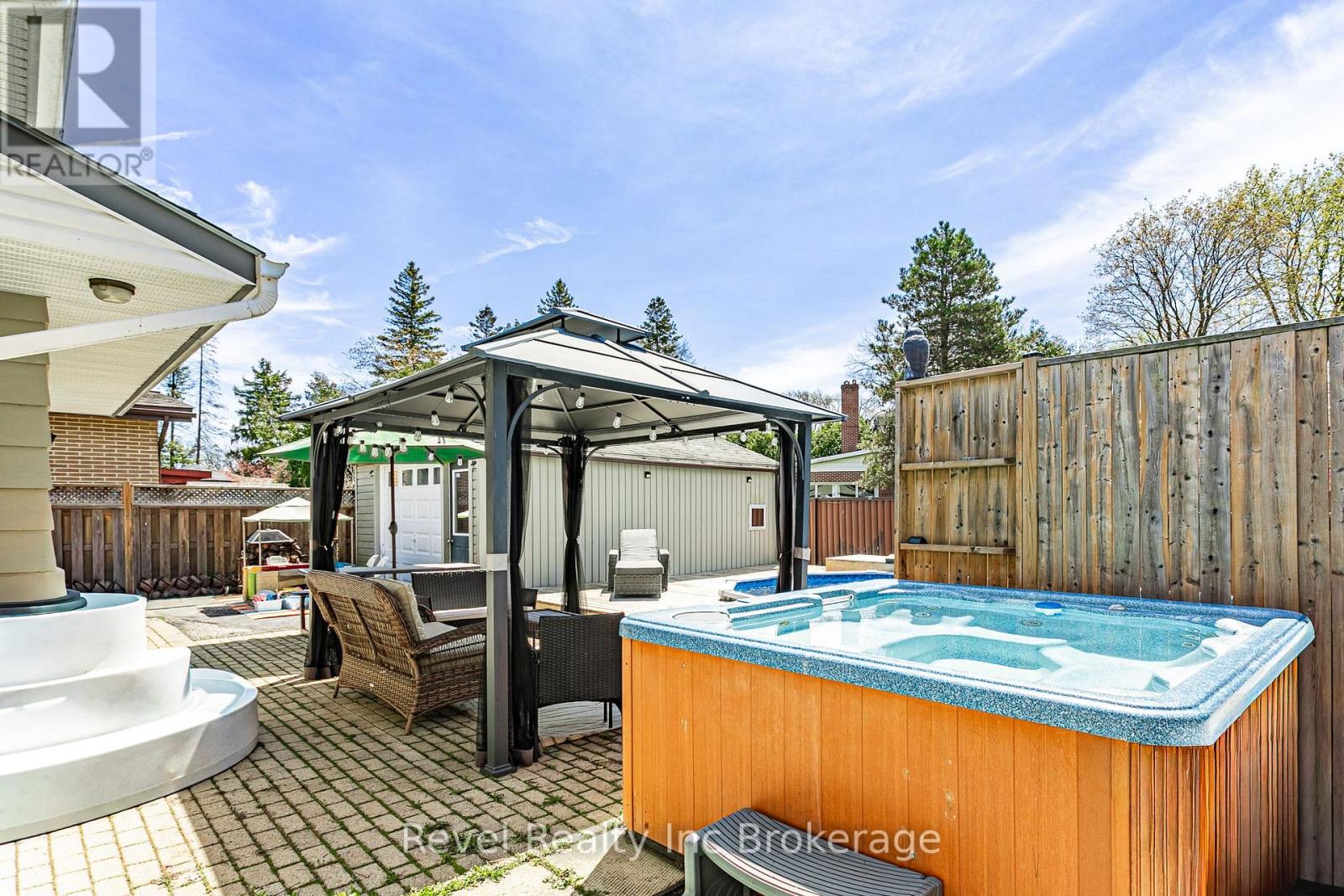 828 Warwick Street, Woodstock, Ontario  N4S 4R4 - Photo 28 - X12761000