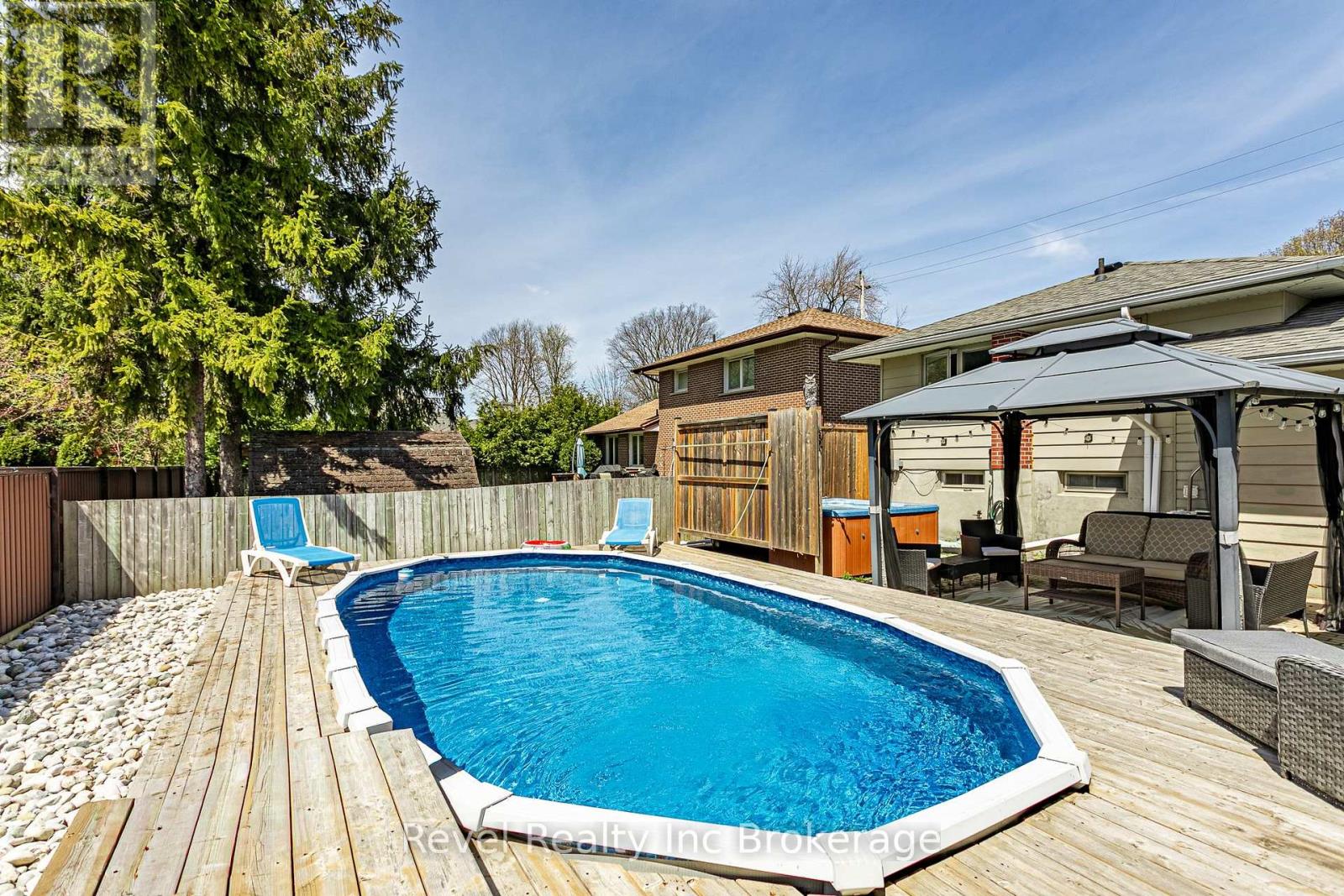 828 Warwick Street, Woodstock, Ontario  N4S 4R4 - Photo 26 - X12761000