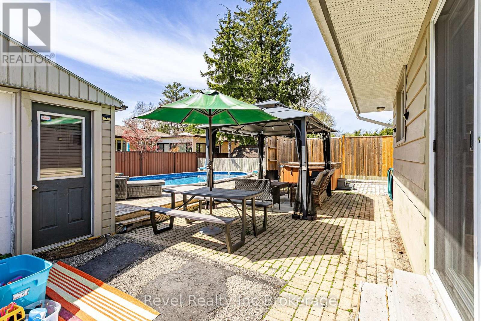 828 Warwick Street, Woodstock, Ontario  N4S 4R4 - Photo 27 - X12761000