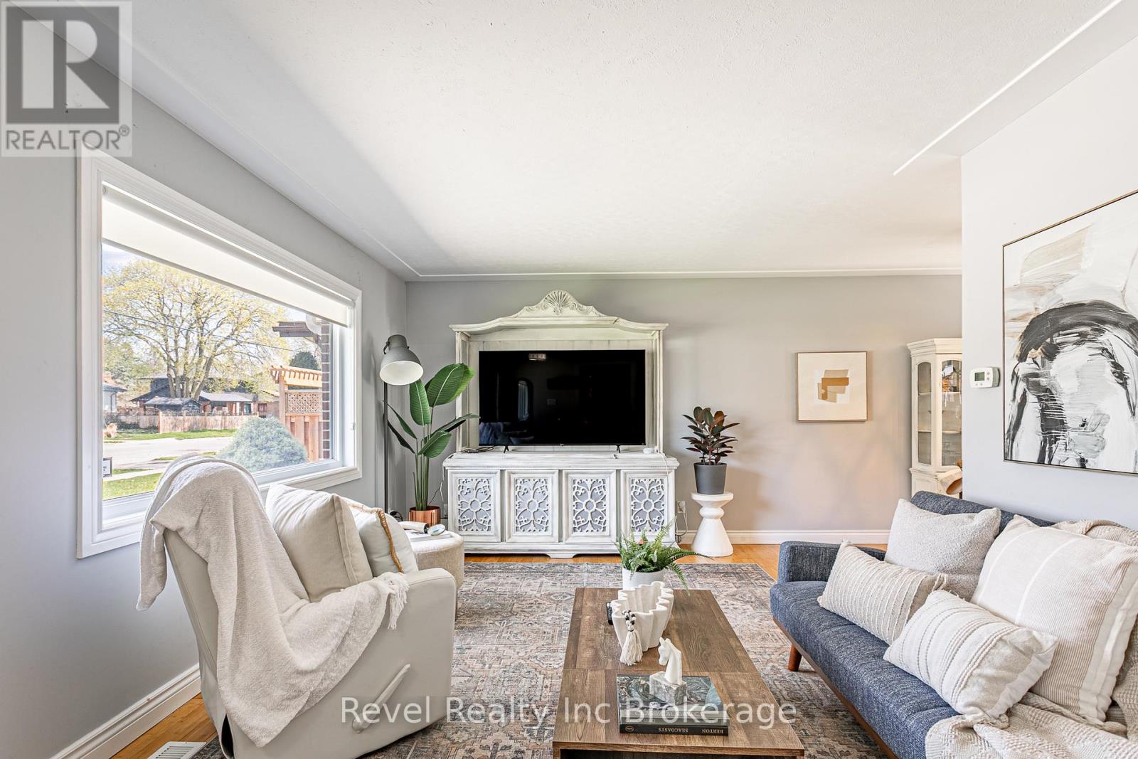 828 Warwick Street, Woodstock, Ontario  N4S 4R4 - Photo 5 - X12761000