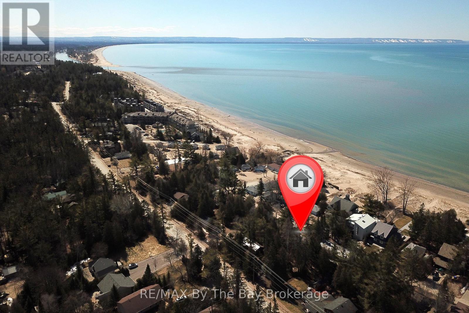 465 Bluewater Lane, Wasaga Beach, Ontario  L9Z 2P4 - Photo 3 - S12943030